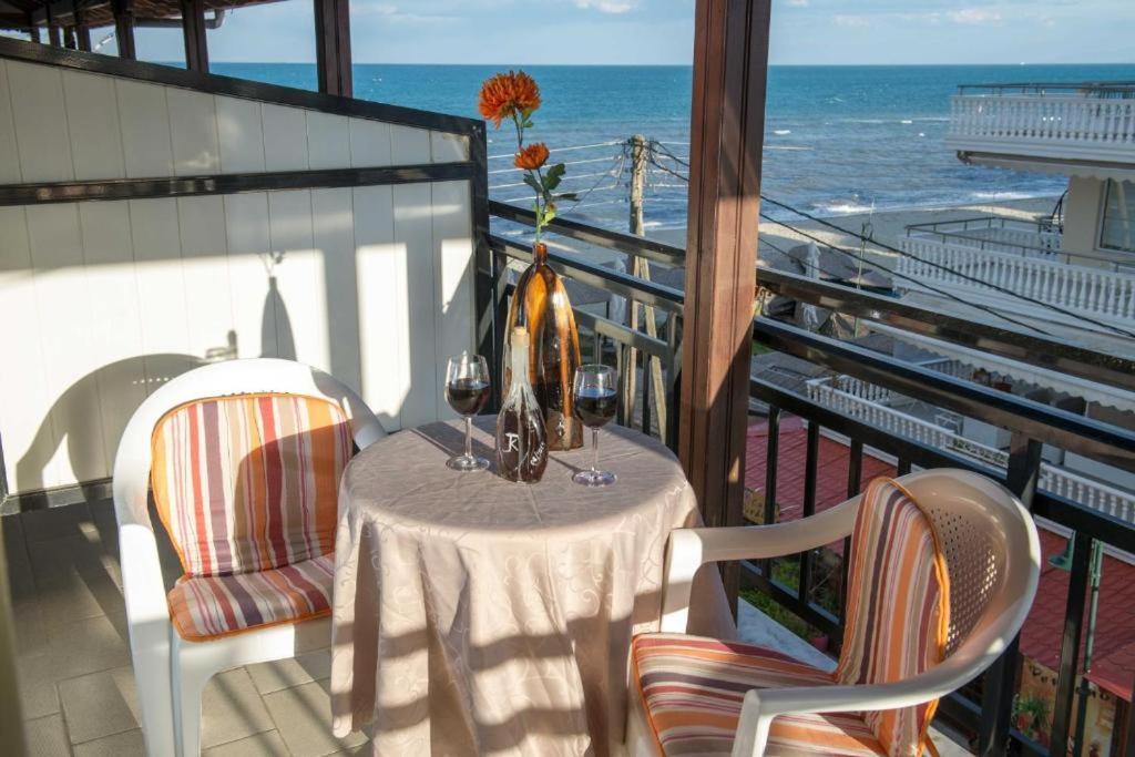 El Greco Hotel Olympic Beach Olympiaki Akti Bagian luar foto
