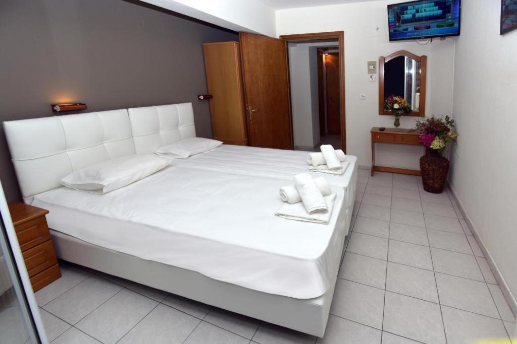 El Greco Hotel Olympic Beach Olympiaki Akti Bagian luar foto
