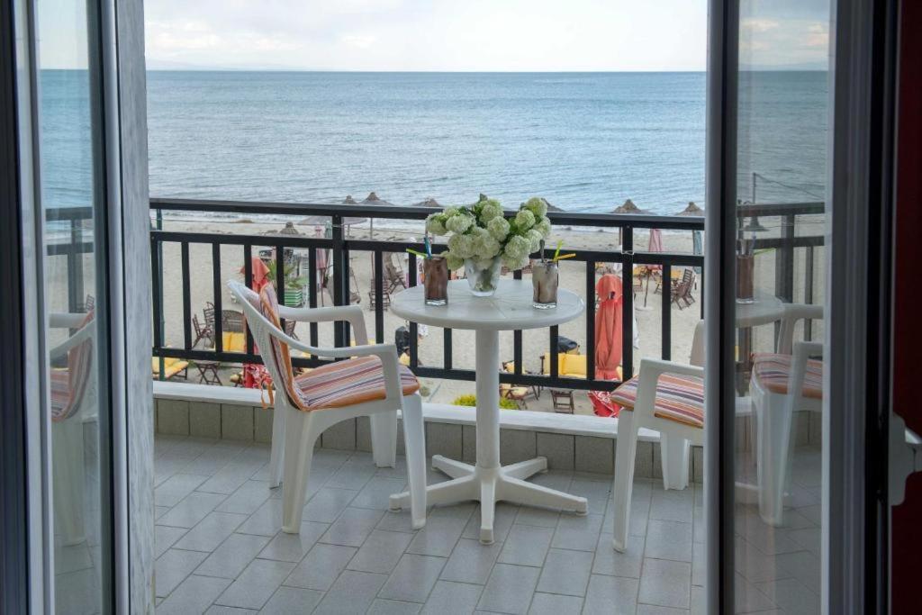 El Greco Hotel Olympic Beach Olympiaki Akti Bagian luar foto